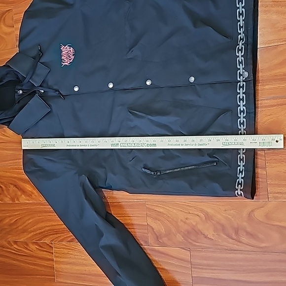 Lurking Class By Sketchy Tank Impale Mens Black Snowboard Jacket Sz XXL EUC - Picture 13 of 15